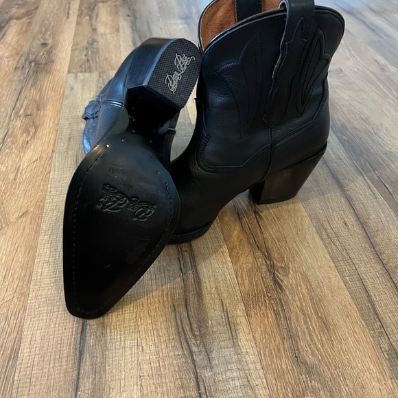 Black booties - Picture 3 of 5